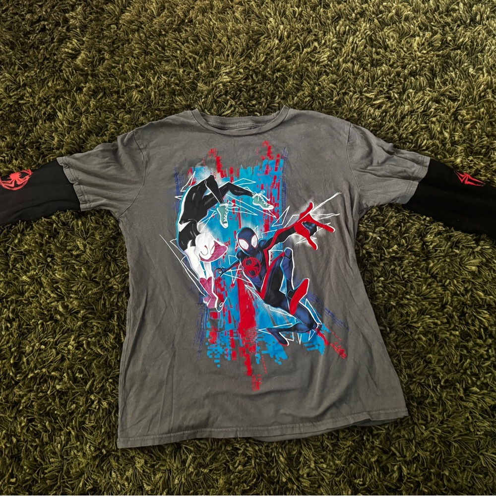 Gray Spider-Man Graphic Long Sleeve Shirt